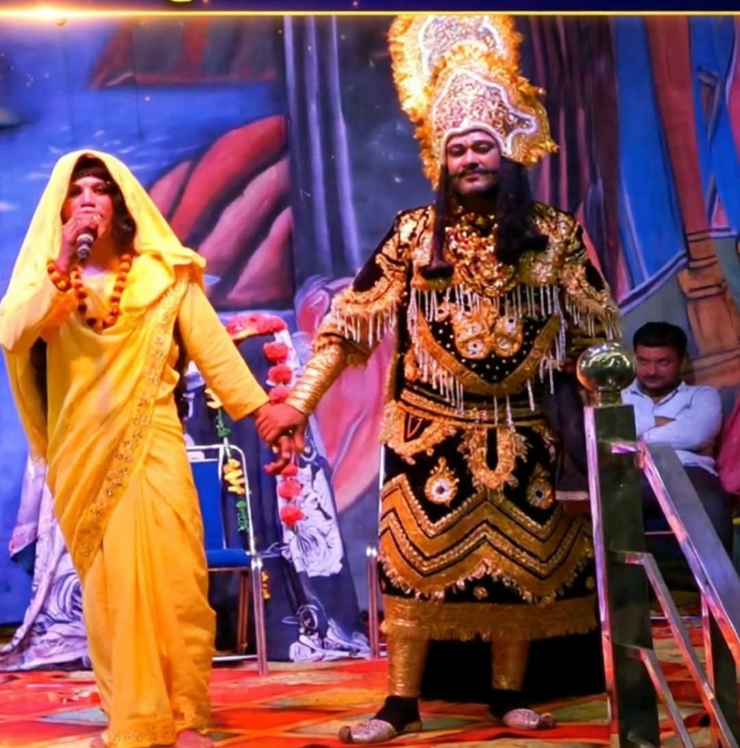 लोहारी राघो रामलीला में रावण का रौद्र रूप देख दंग रह गए दर्शक, गिलास तोड़ते ही गूंज उठी तालियां