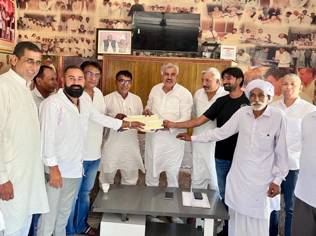 Hisar News: विधायक रणधीर पनिहार ने किसानों को जैविक खेती अपनाने के लिए किया प्रेरित 1 खेल युवाओं में अनुशासन और टीम भावना विकसित करते हैं: रणधीर पनिहार