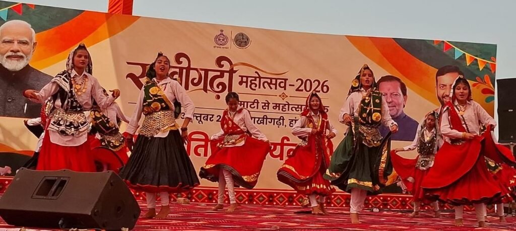 हरियाणवी संस्कृति और लोक कलाओं ने मोहा मन