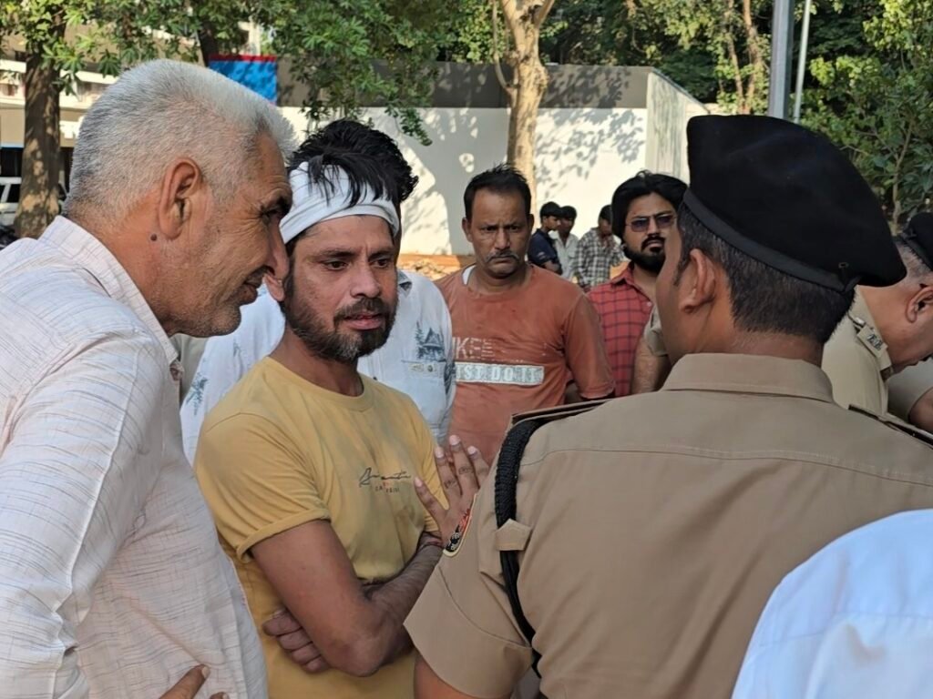 Fatehabad News: फतेहाबाद में रिश्तों का कत्ल!! मामूली विवाद में कलयुगी बेटे ने ले ली पिता की जान, सनसनीखेज वारदात