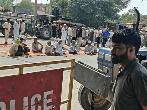 जींद-करनाल हाईवे पर वाहनों की लगी लंबी कतारें ( Jind-Karnal Highway Jam)